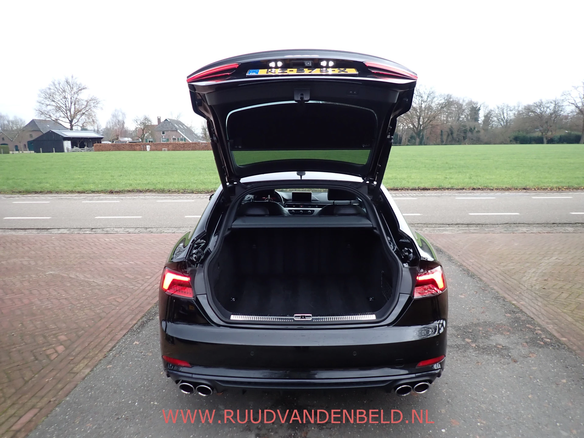 Hoofdafbeelding Audi S5