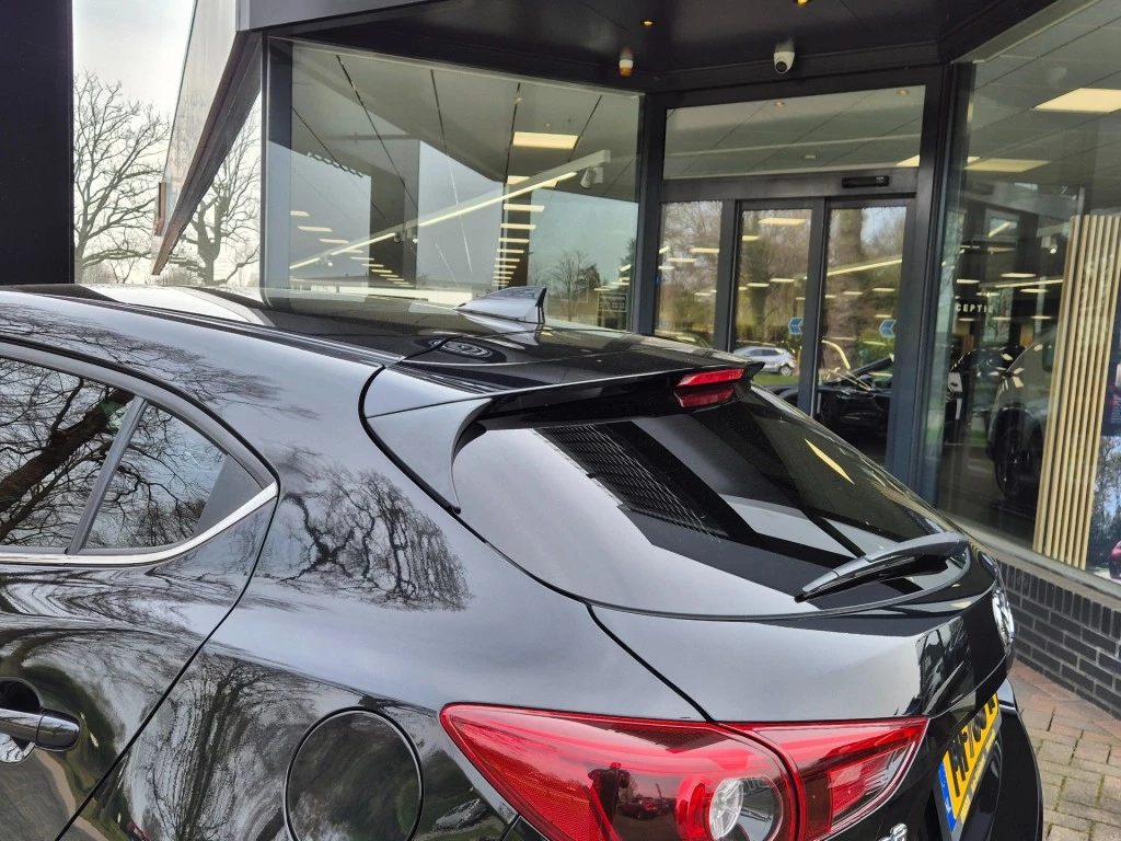 Hoofdafbeelding Mazda 3