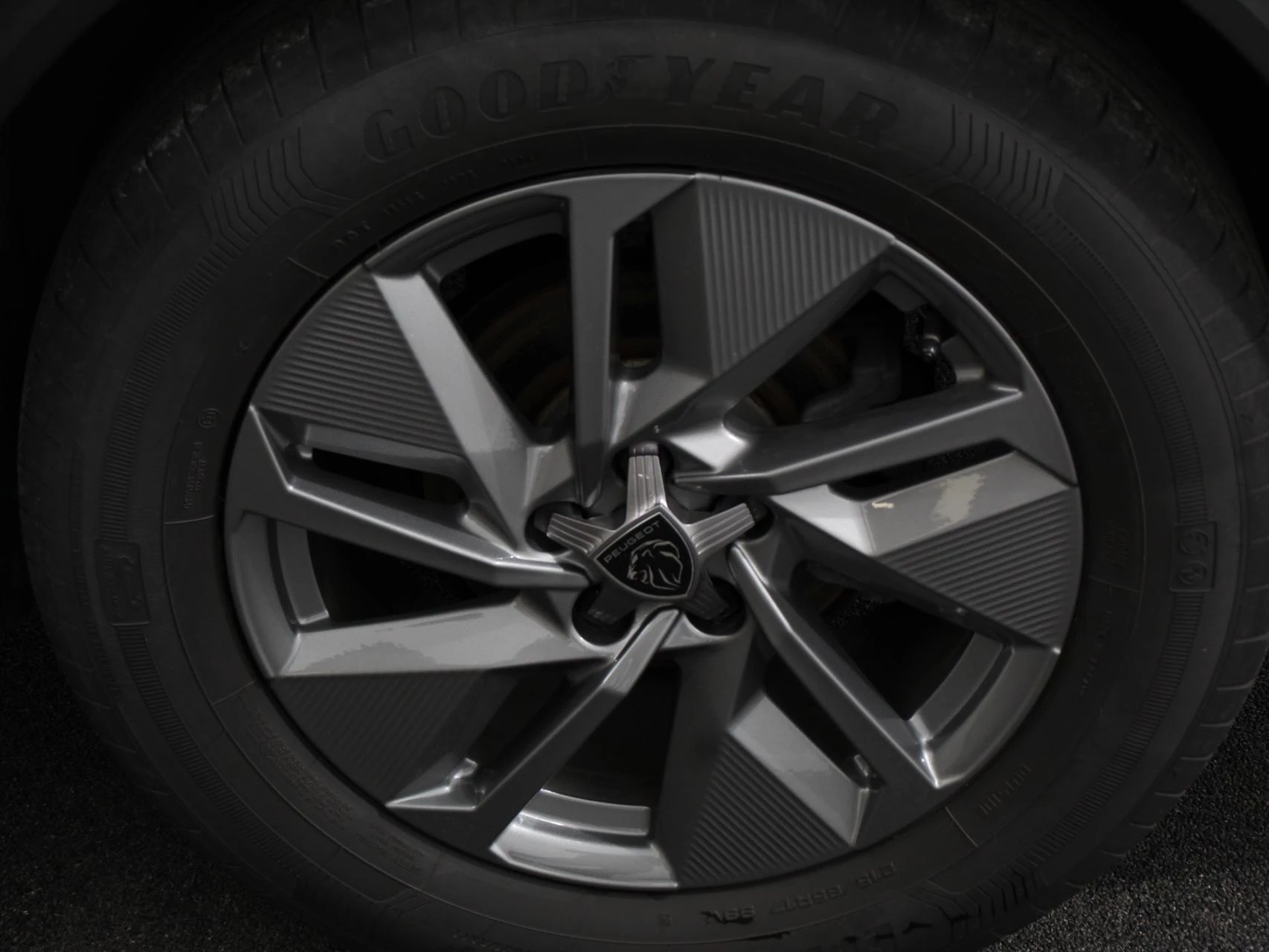 Hoofdafbeelding Peugeot 408