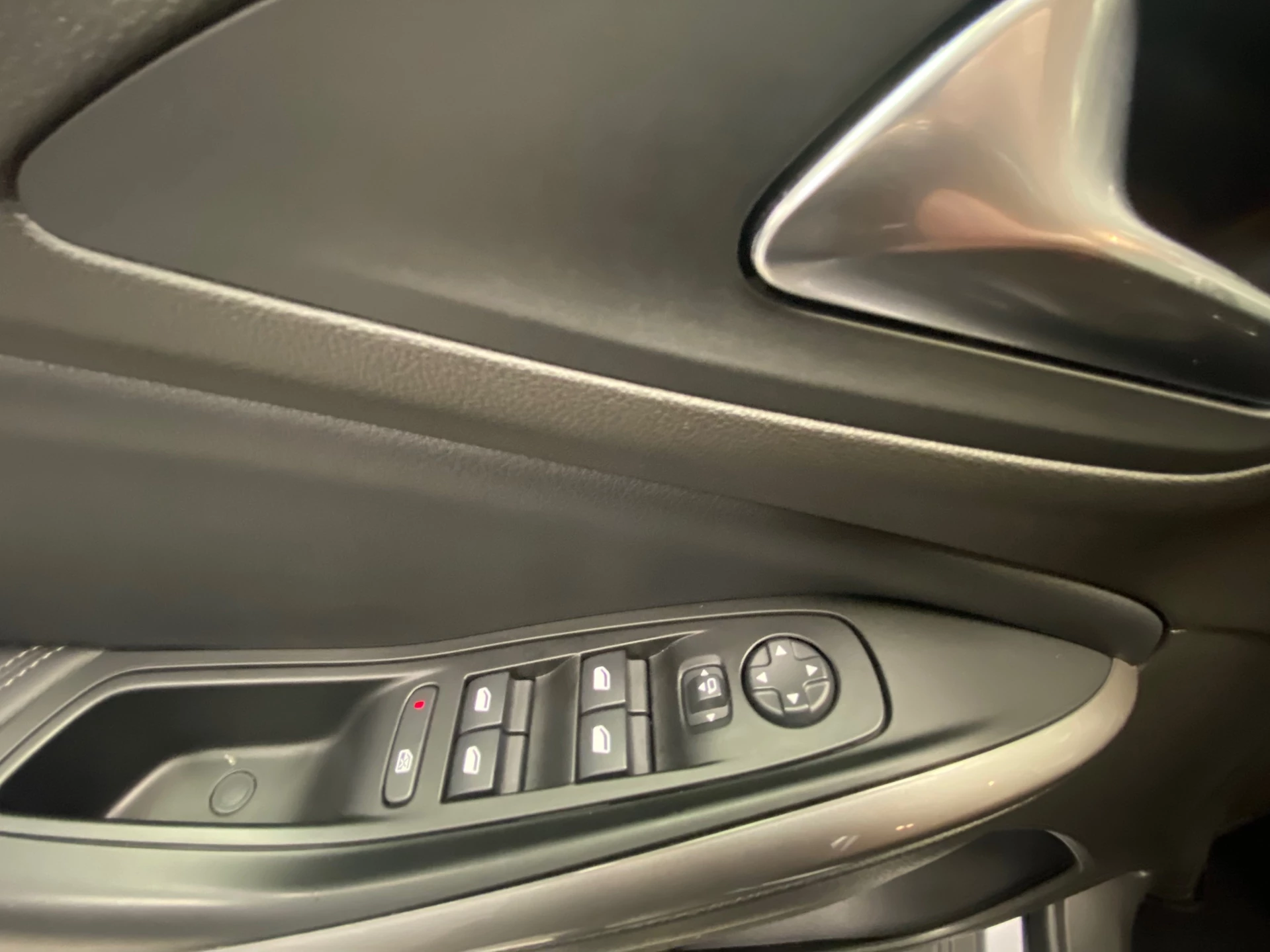 Hoofdafbeelding Opel Grandland