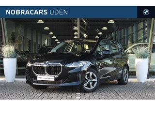 BMW 2 Serie Active Tourer 218i Automaat / Comfort Access / Adaptieve LED / Parking Assistant Plus / Head-Up / Live Cockpit Professional