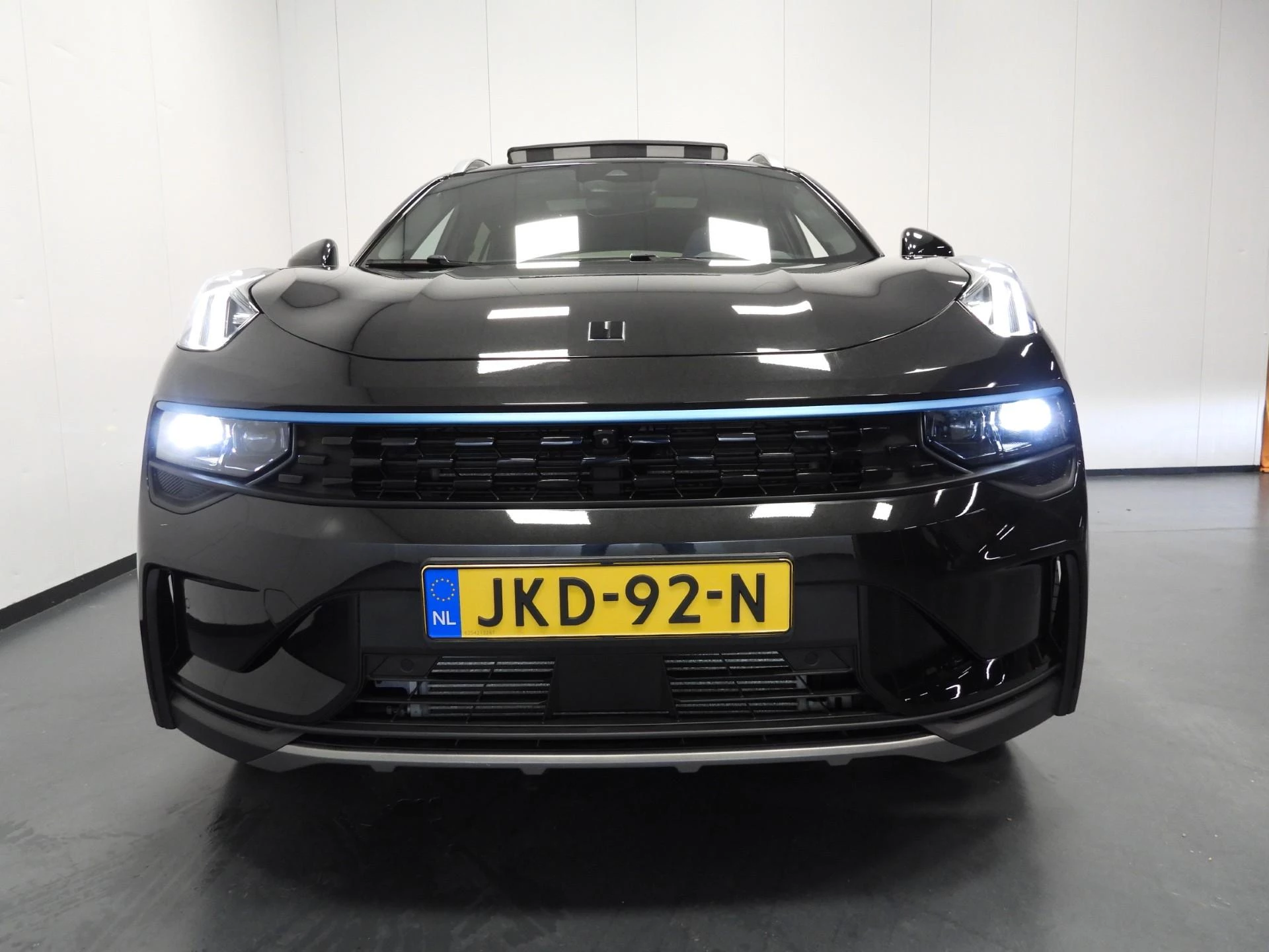 Hoofdafbeelding Lynk & Co 01