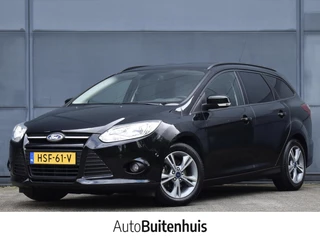 Hoofdafbeelding Ford Focus Ford Focus 1.0 Titanium|NAVI|STOELVERWARMING|PARKEERHULP|TREKHAAK