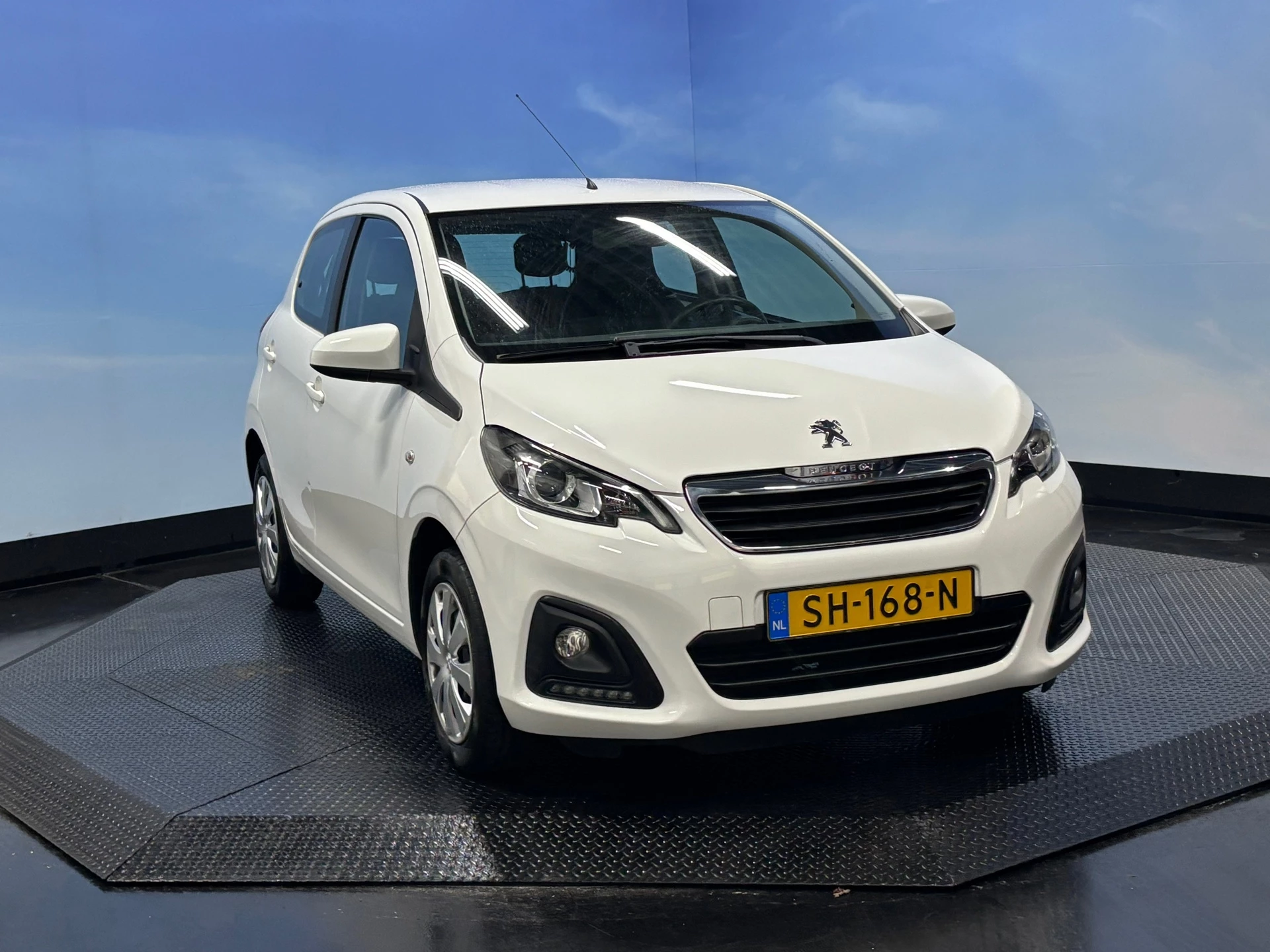 Hoofdafbeelding Peugeot 108