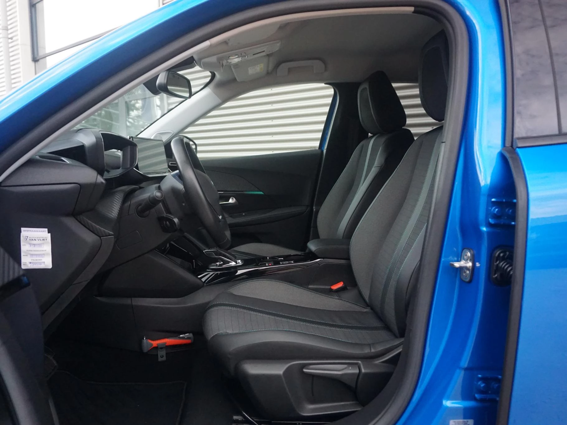 Hoofdafbeelding Peugeot e-2008