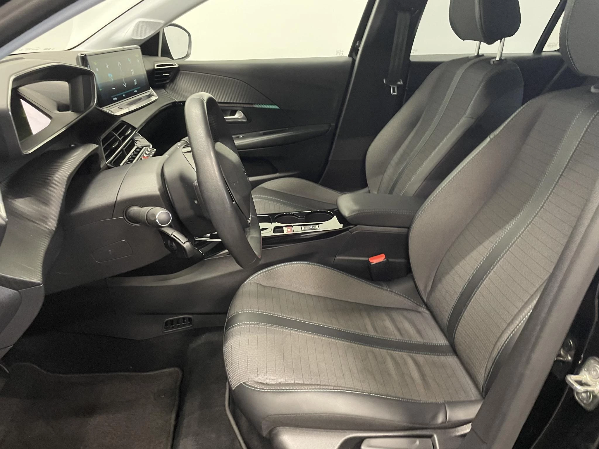 Hoofdafbeelding Peugeot e-208