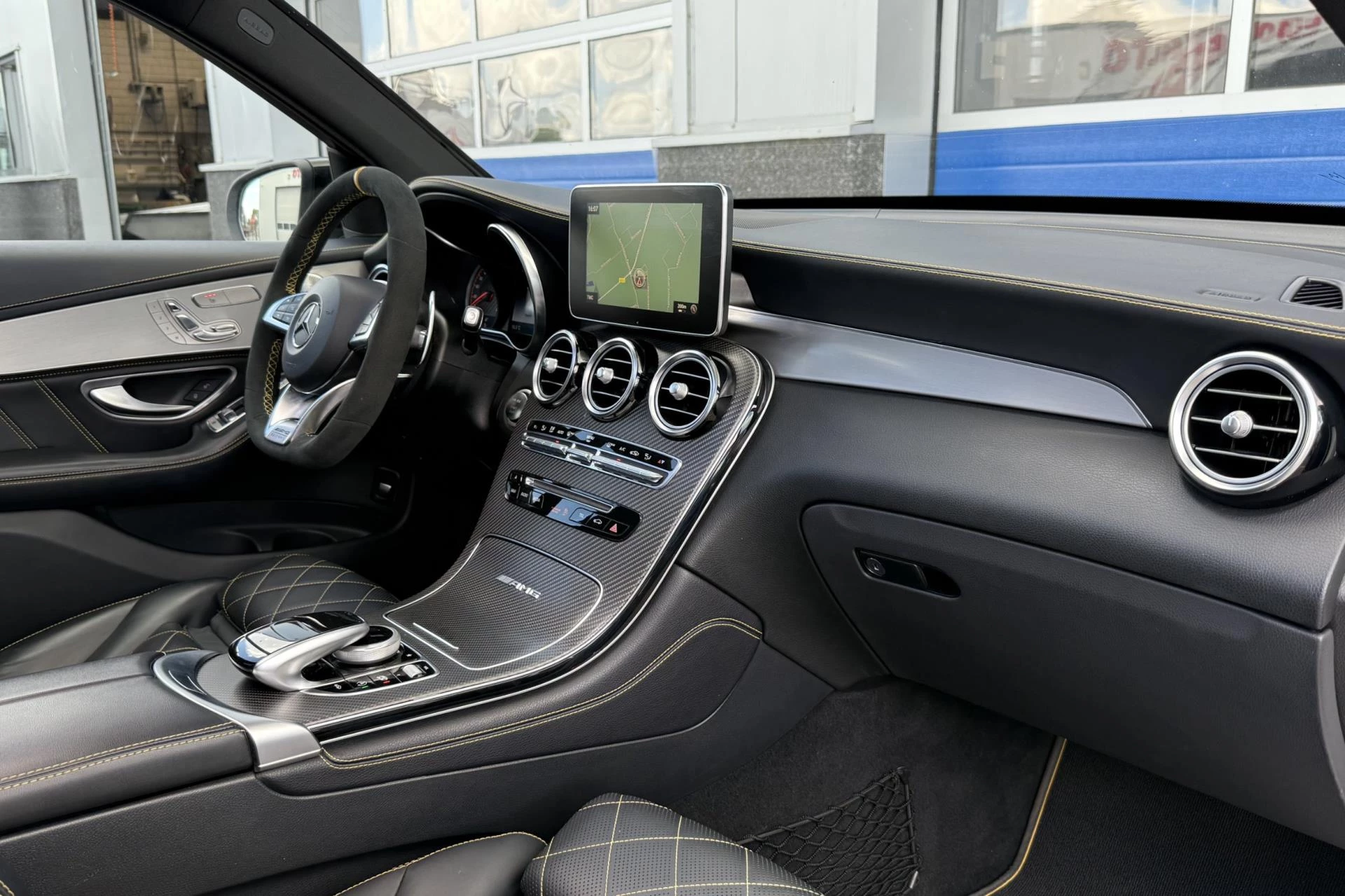 Hoofdafbeelding Mercedes-Benz GLC