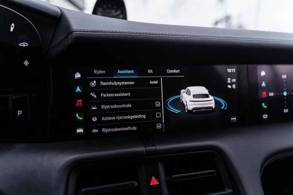 Hoofdafbeelding Porsche Taycan