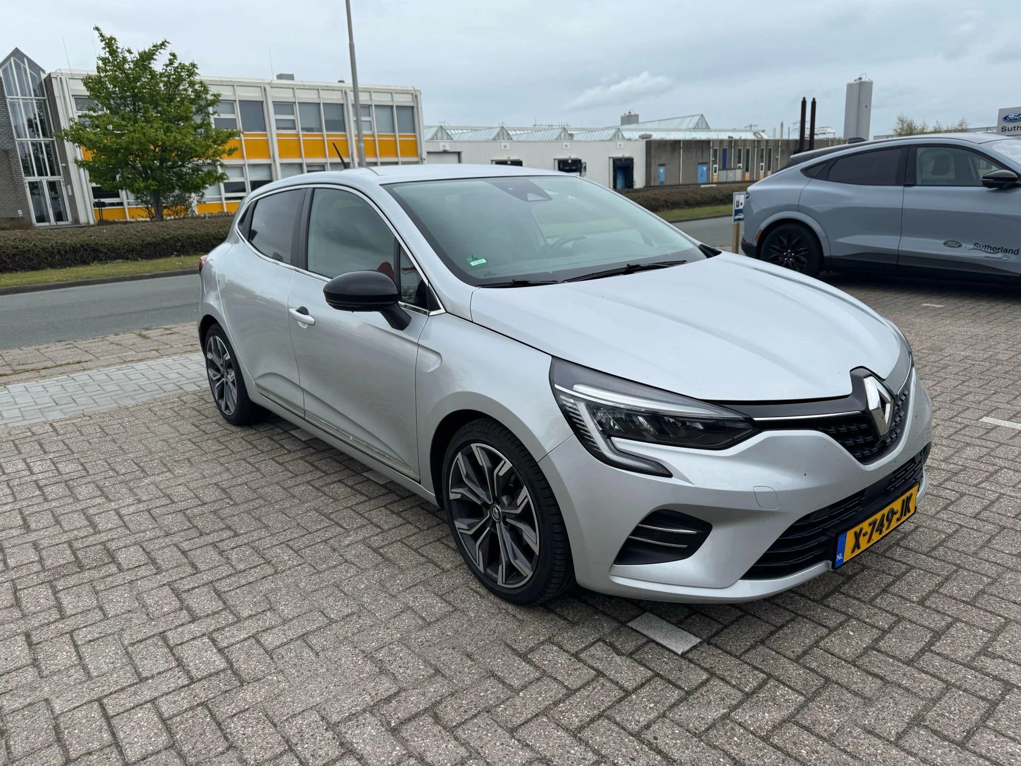 Hoofdafbeelding Renault Clio