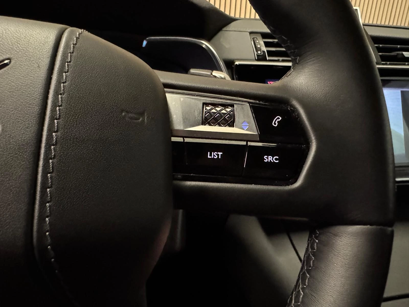 Hoofdafbeelding DS DS 7