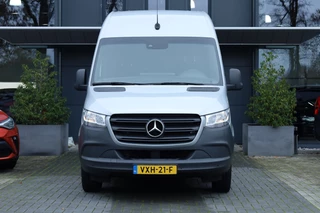 Mercedes-Benz Sprinter 317 1.9 CDI L2H2 RWD | Camera | Navi | 3.5t trekgew. | Trekhaak | 2x Voorstoel | Zilver met.
