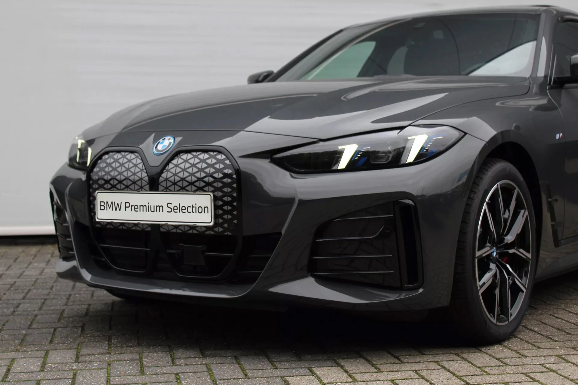 Hoofdafbeelding BMW i4