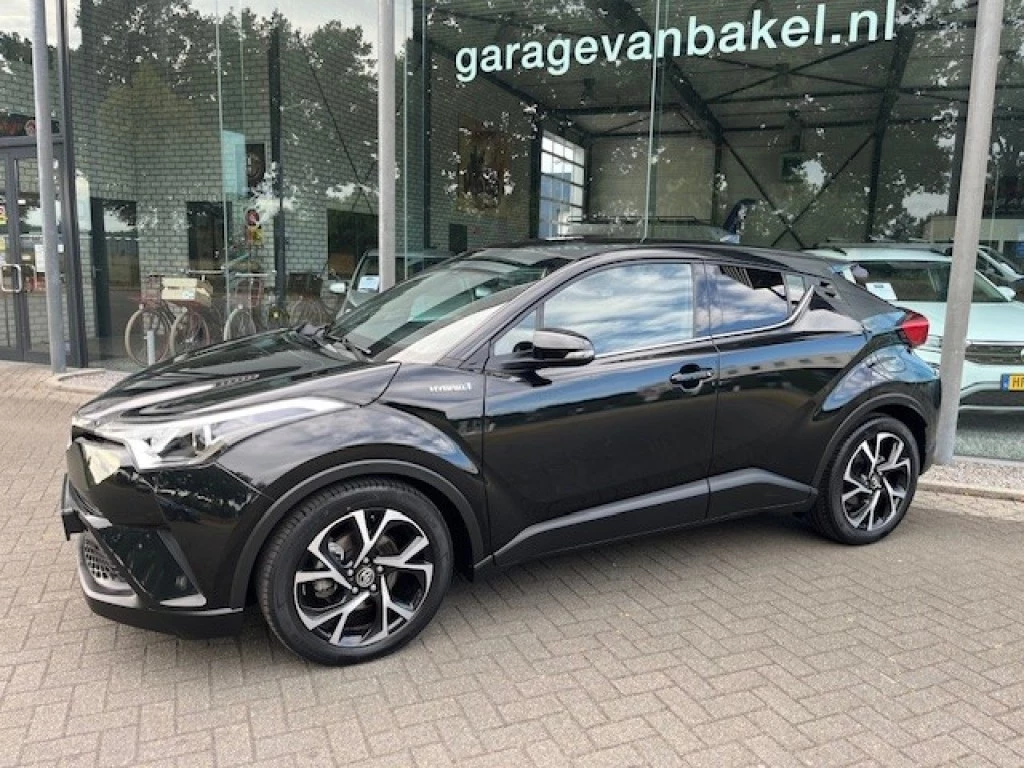 Hoofdafbeelding Toyota C-HR