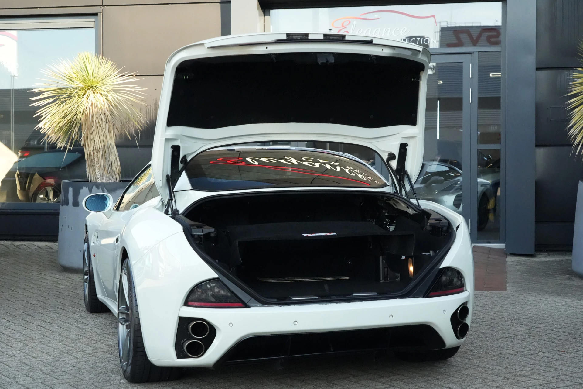 Hoofdafbeelding Ferrari California