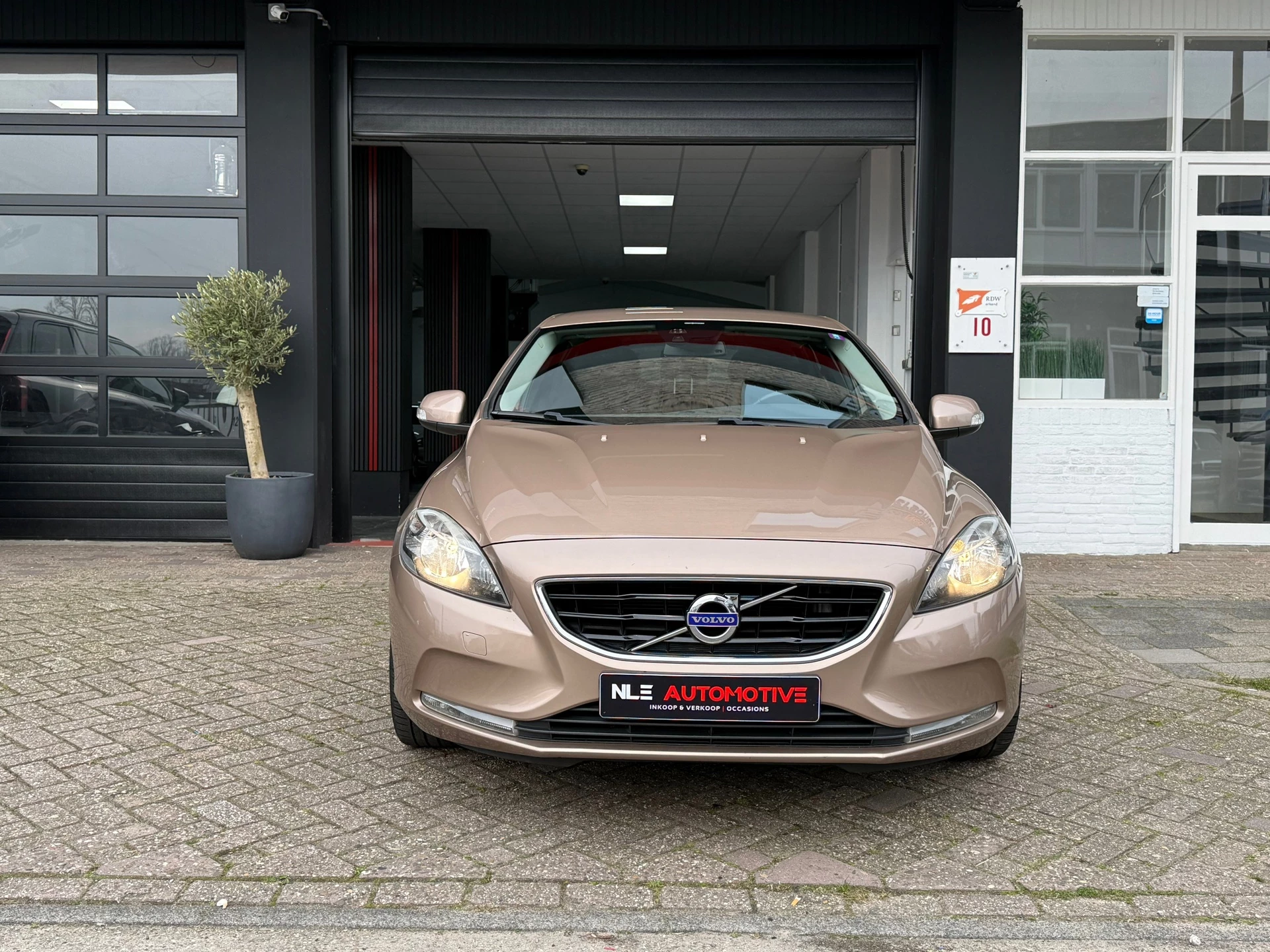 Hoofdafbeelding Volvo V40