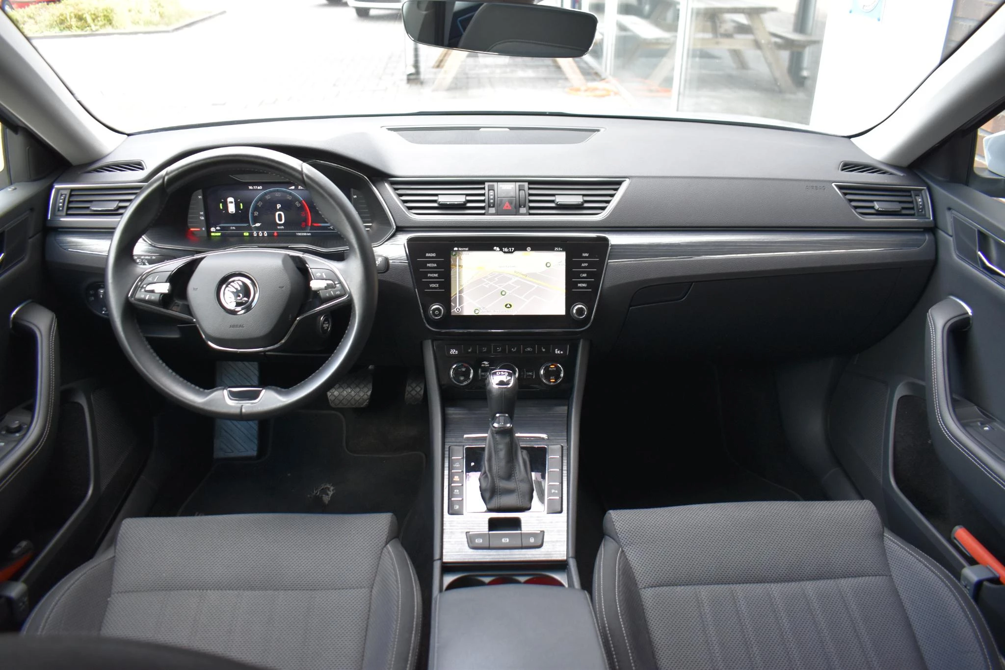 Hoofdafbeelding Škoda Superb