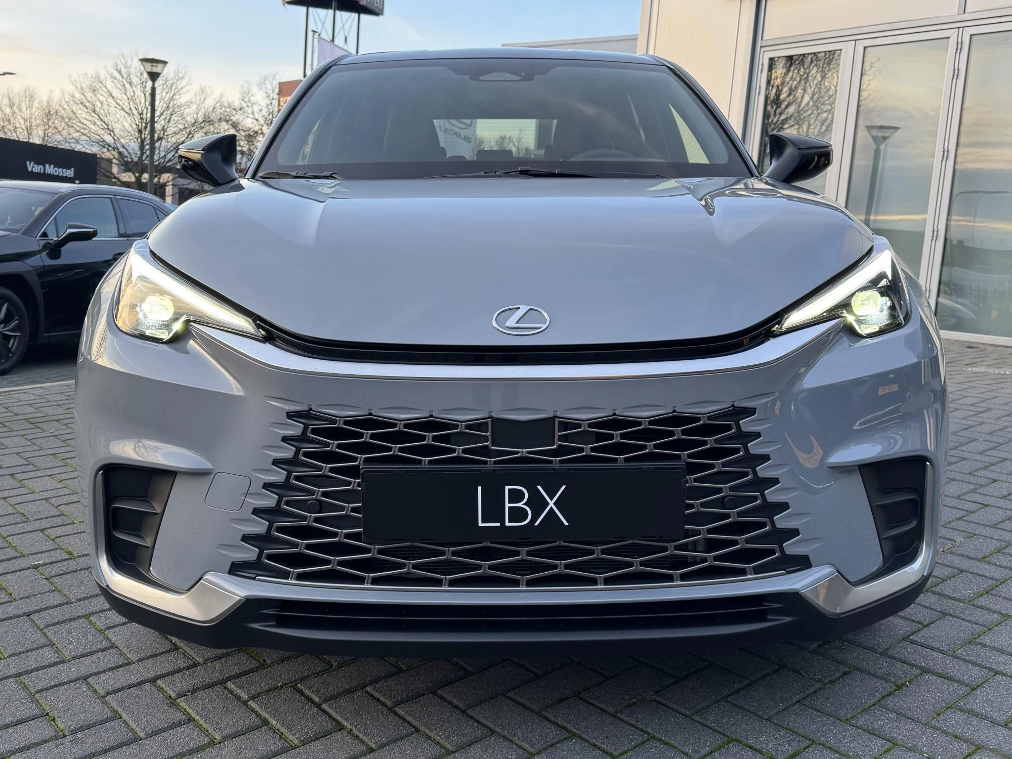 Hoofdafbeelding Lexus LBX