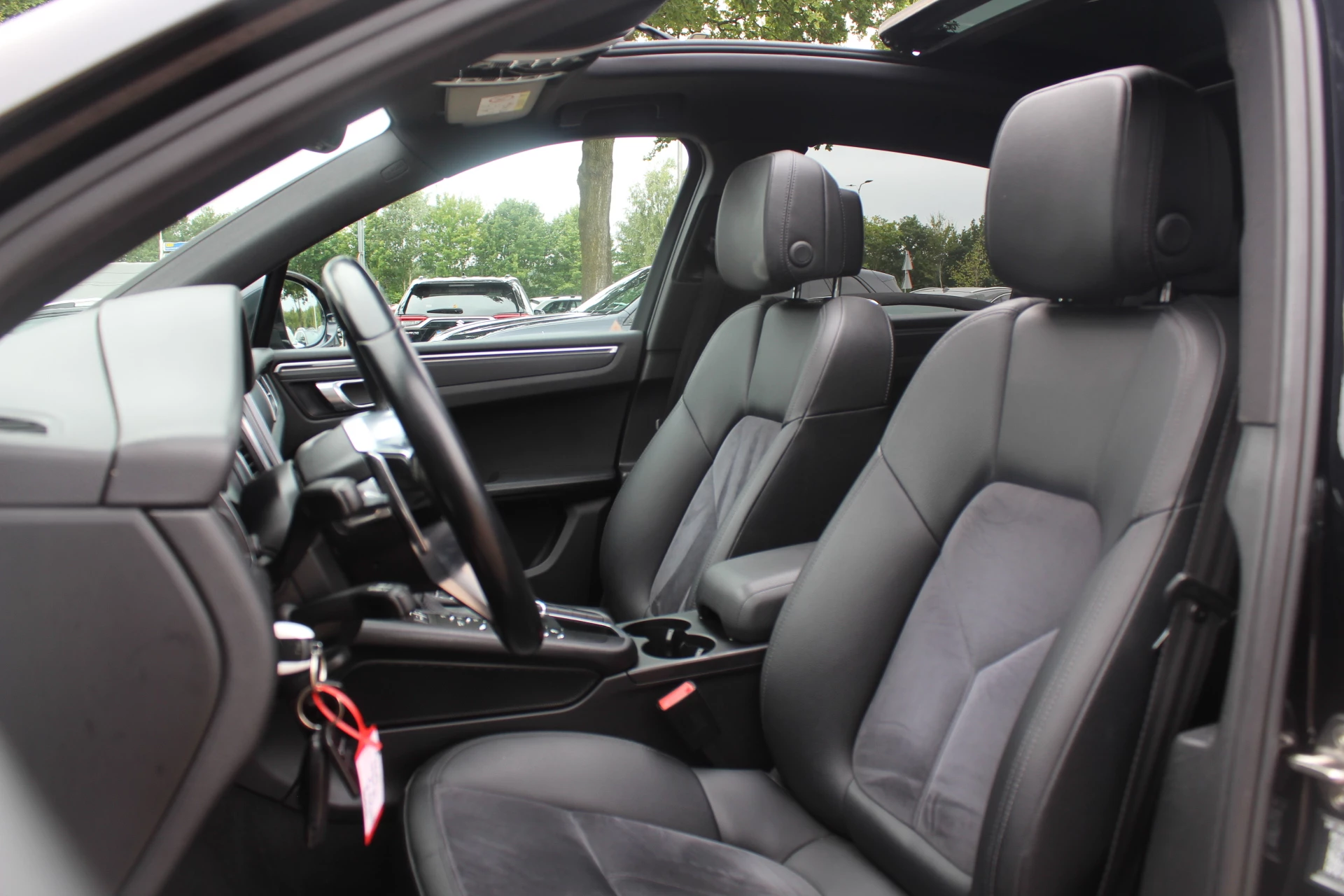 Hoofdafbeelding Porsche Macan