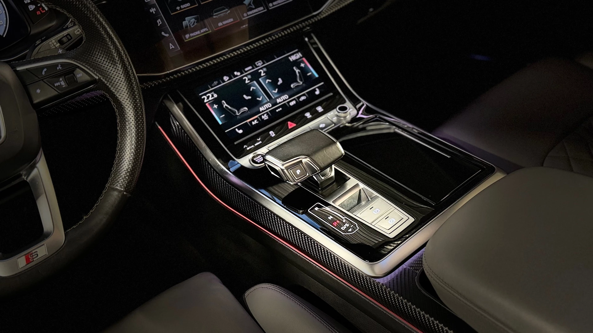 Hoofdafbeelding Audi Q8