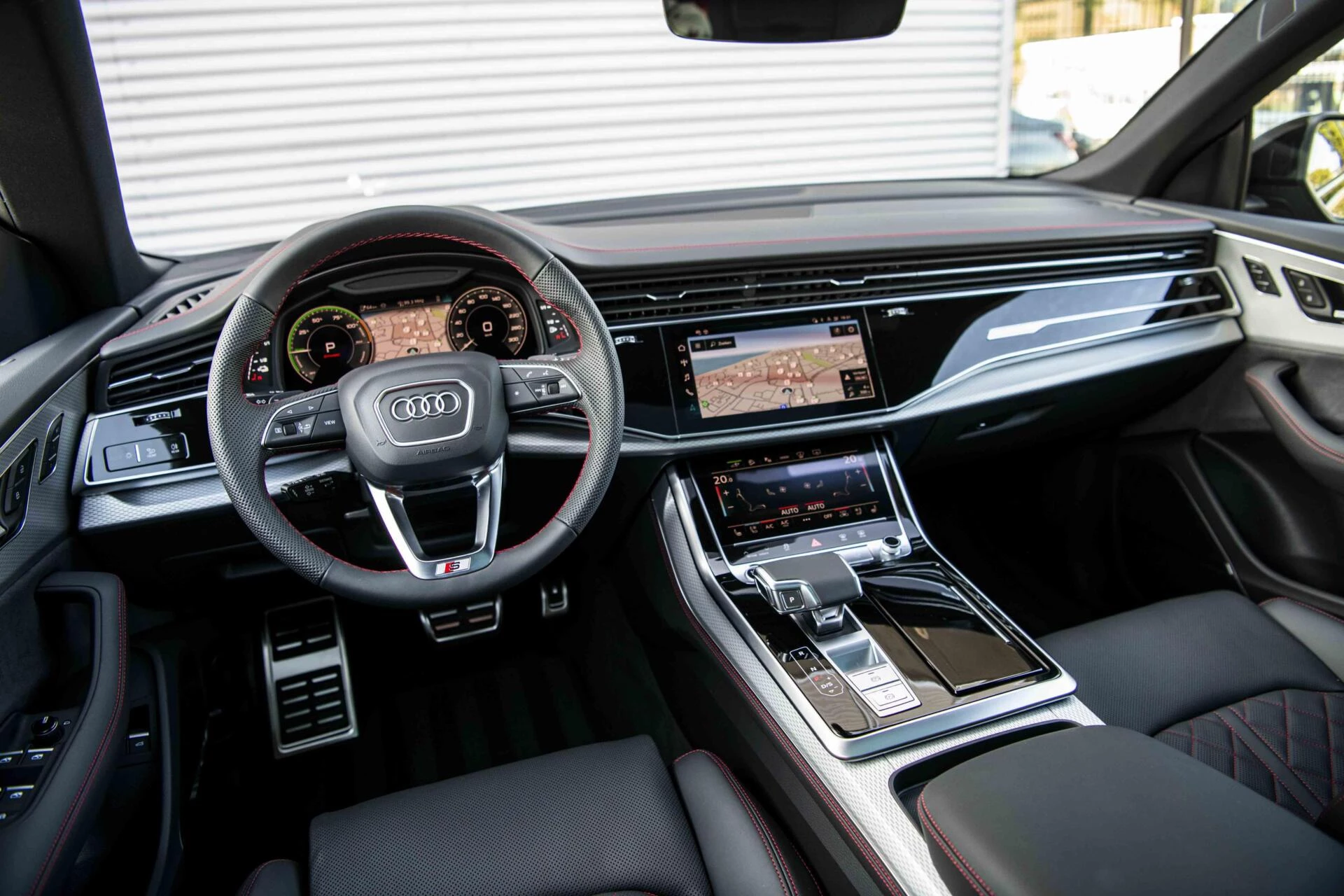 Hoofdafbeelding Audi Q8