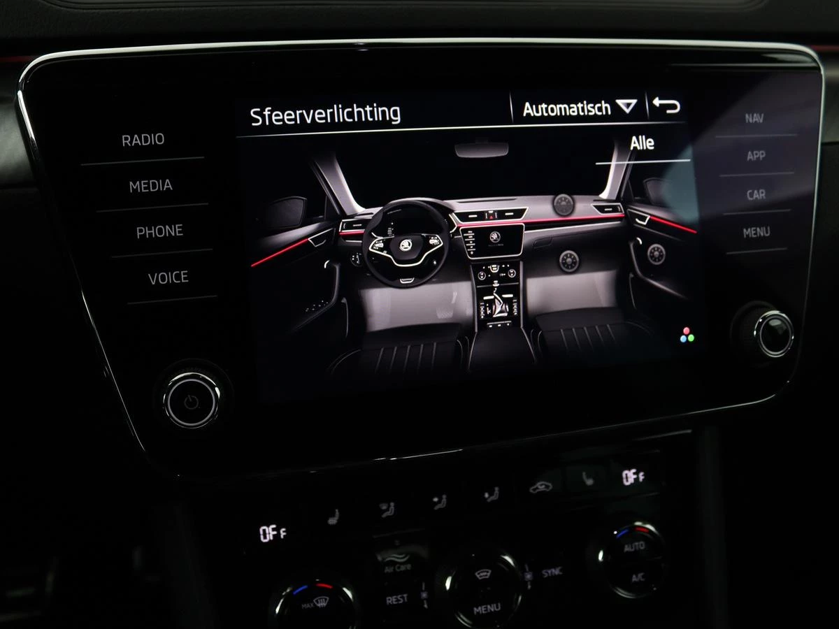 Hoofdafbeelding Škoda Superb