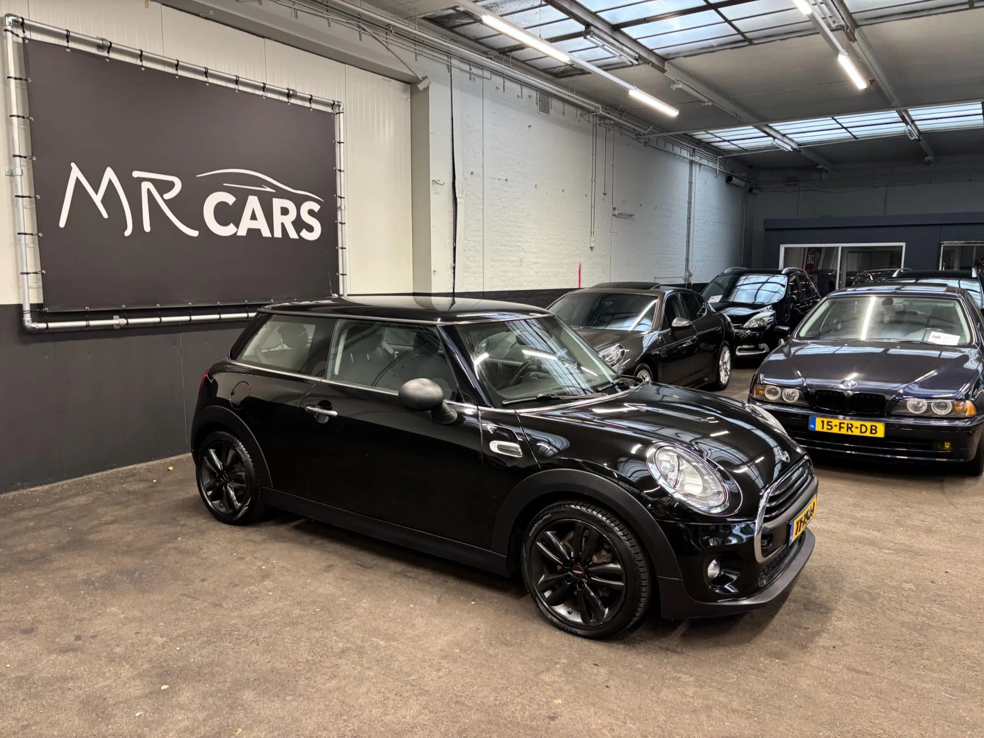 Hoofdafbeelding MINI One