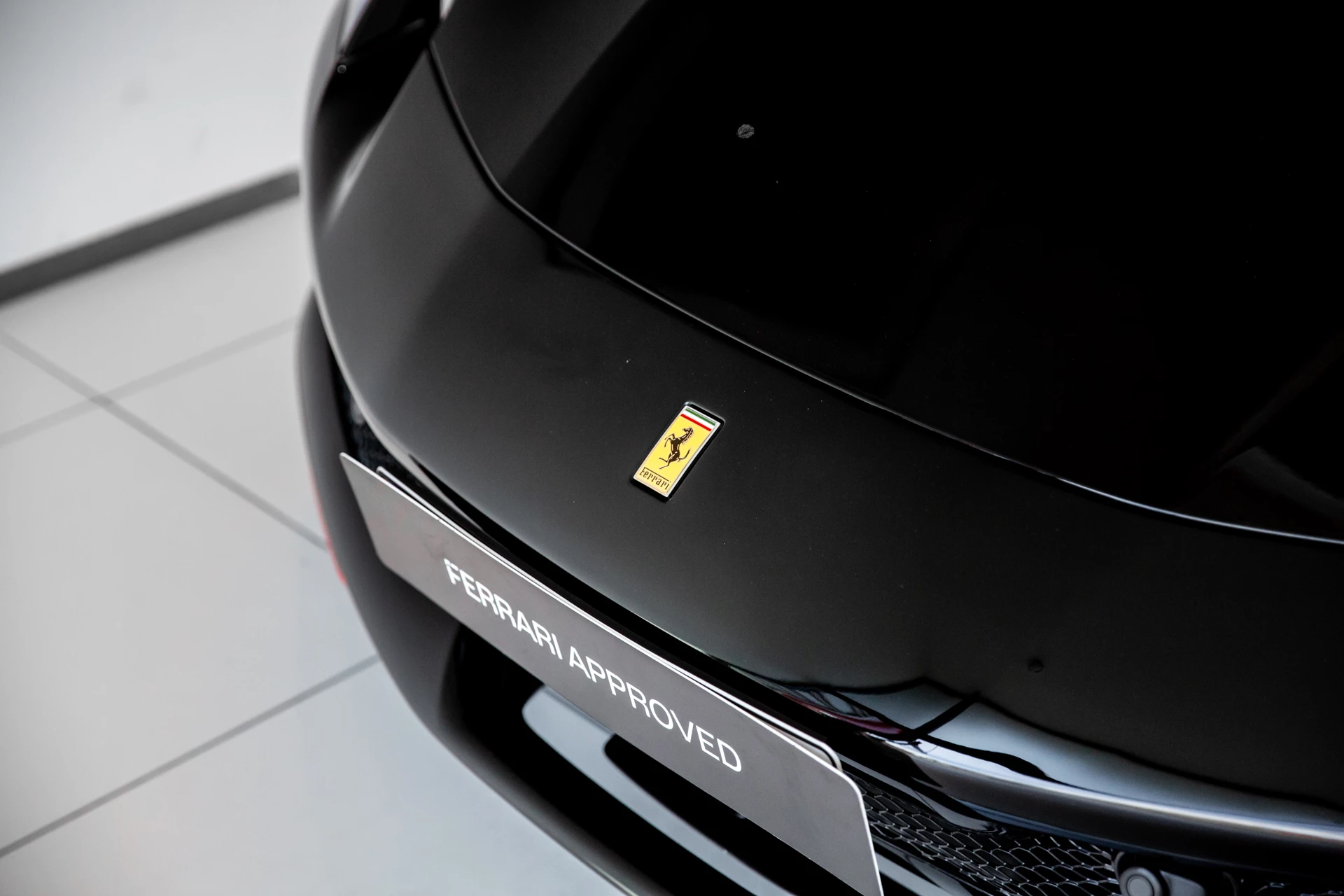 Hoofdafbeelding Ferrari 296
