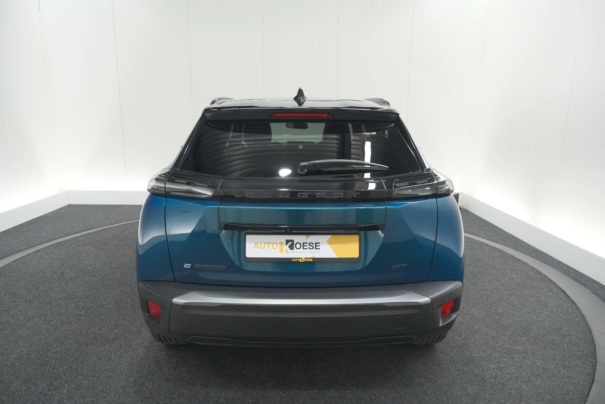 Hoofdafbeelding Peugeot e-2008