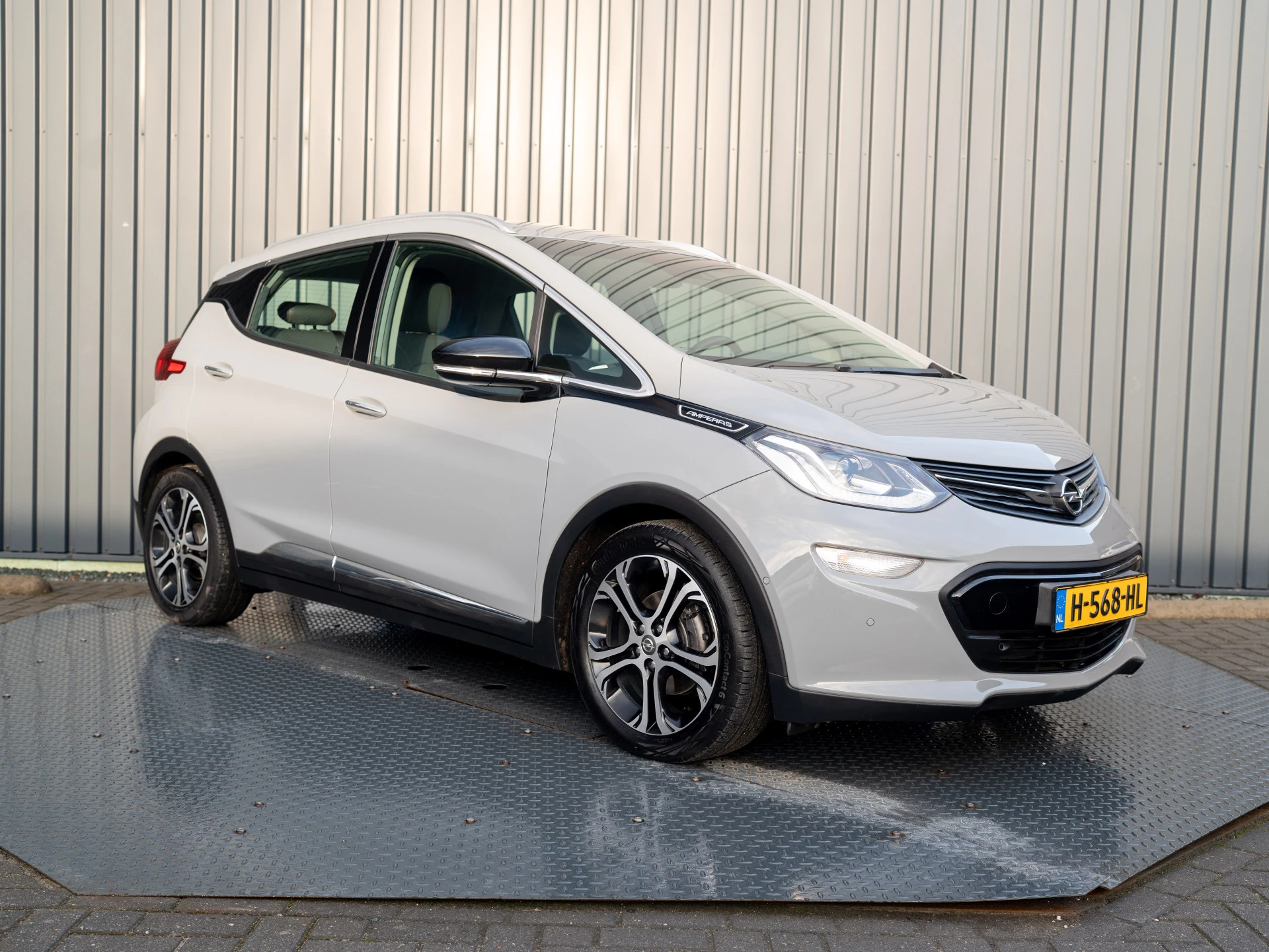 Hoofdafbeelding Opel Ampera-e