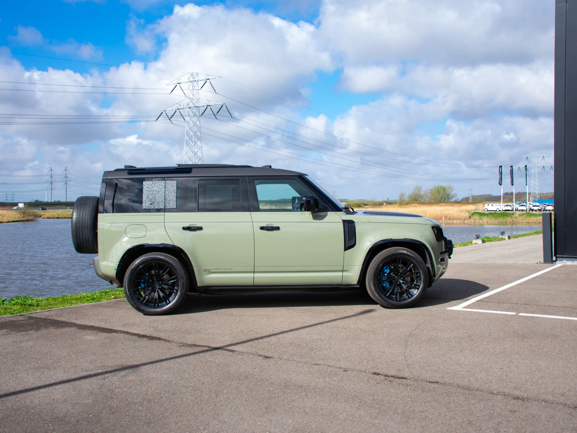 Hoofdafbeelding Land Rover Defender