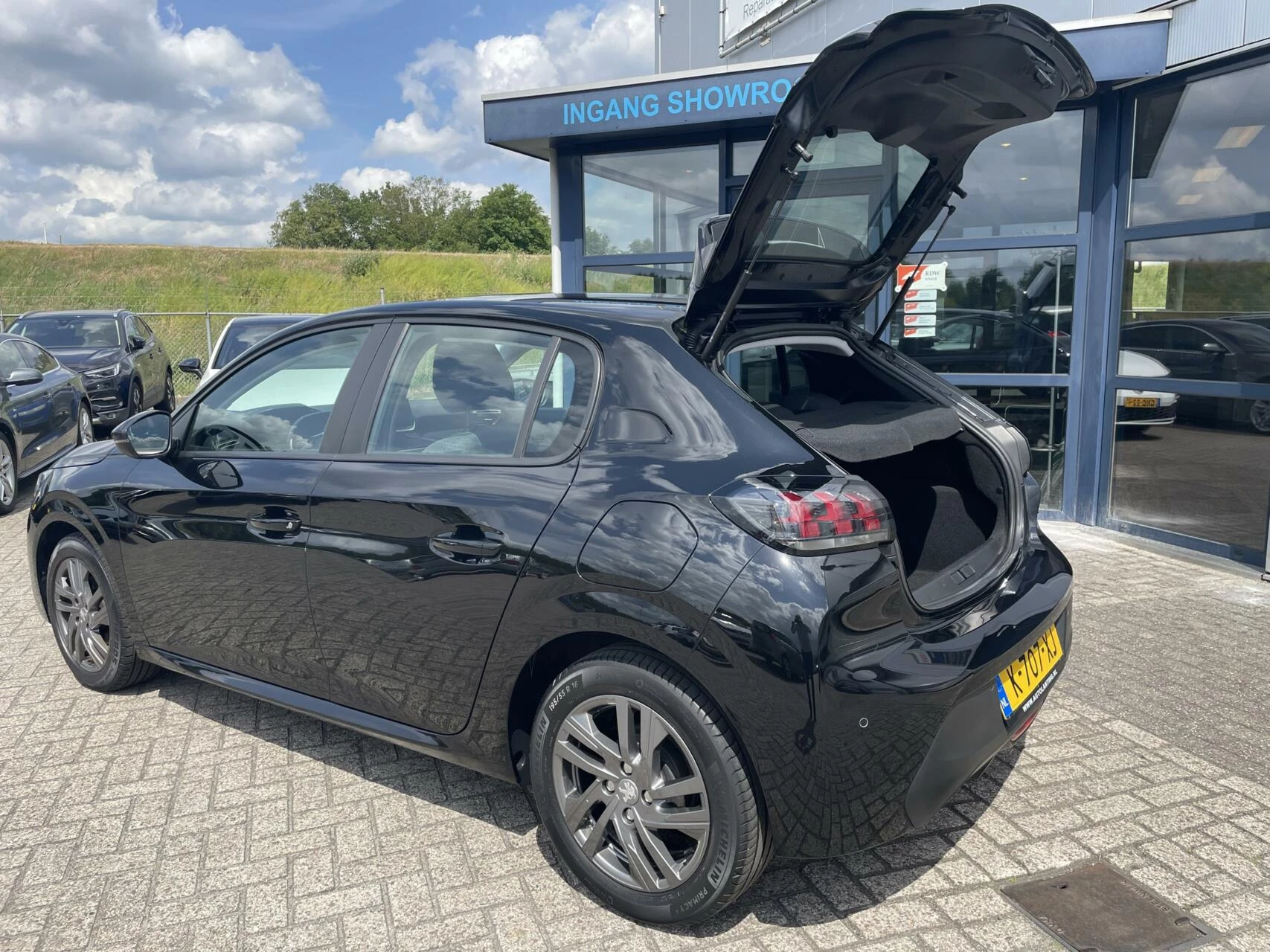 Hoofdafbeelding Peugeot 208