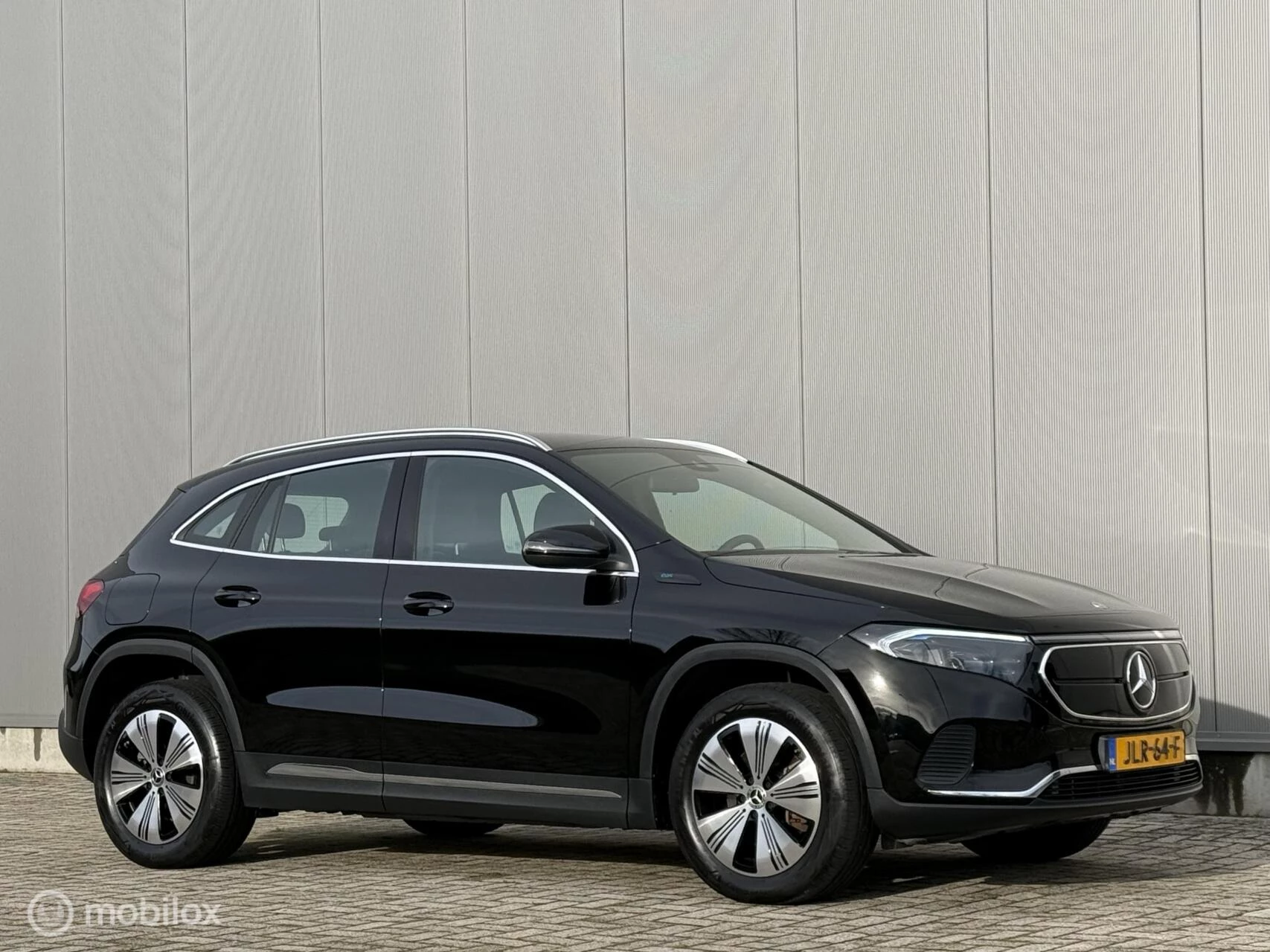 Hoofdafbeelding Mercedes-Benz EQA