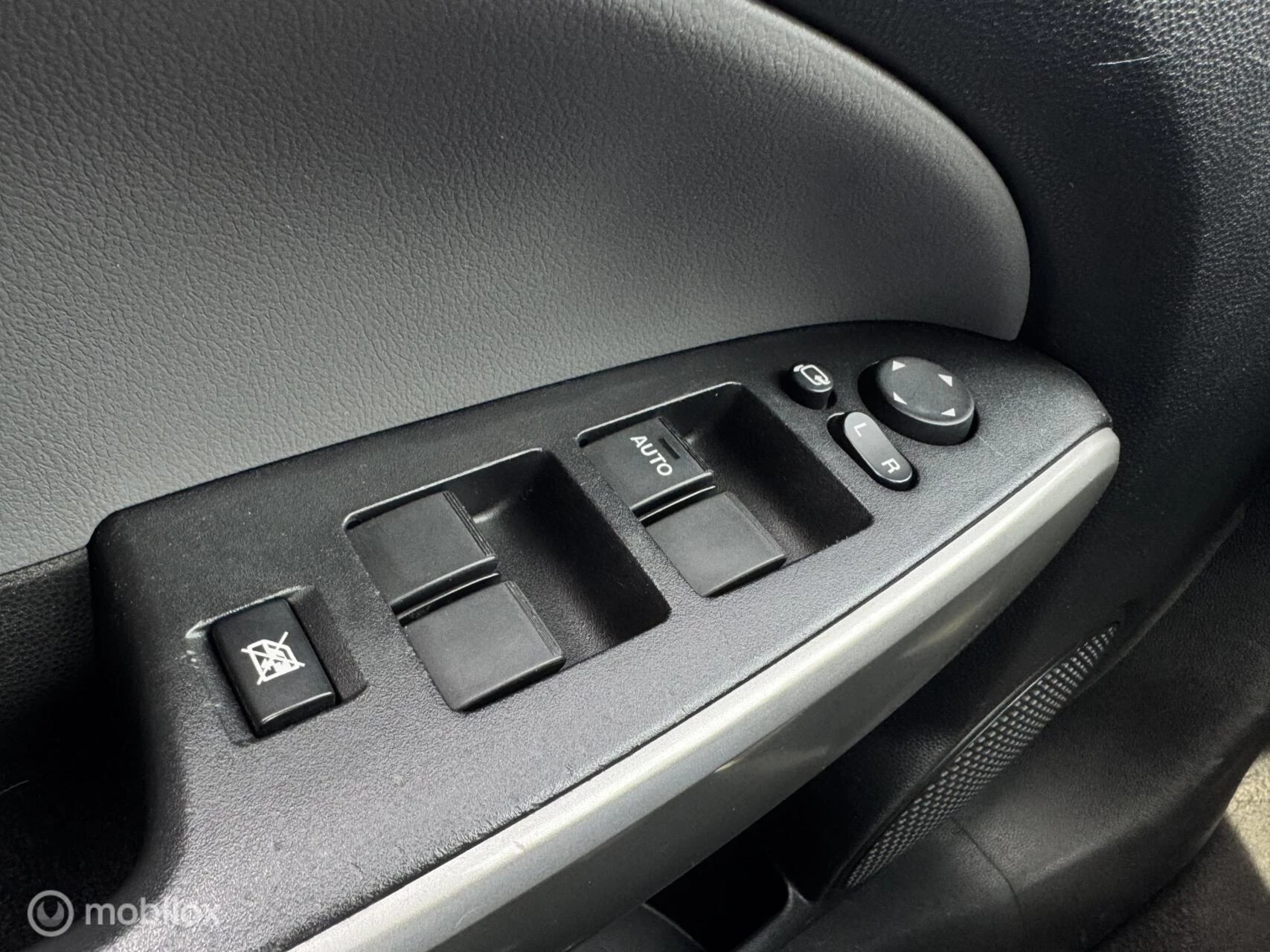 Hoofdafbeelding Mazda 2