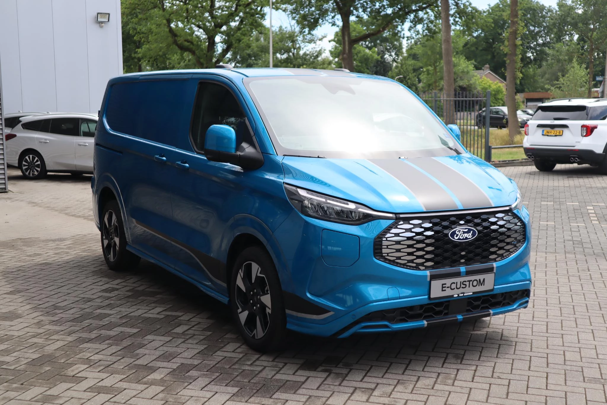 Hoofdafbeelding Ford E-Transit Custom