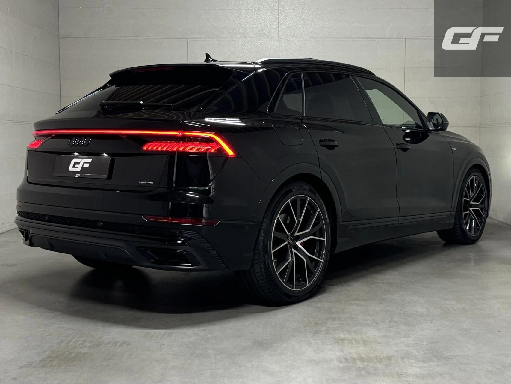 Hoofdafbeelding Audi Q8
