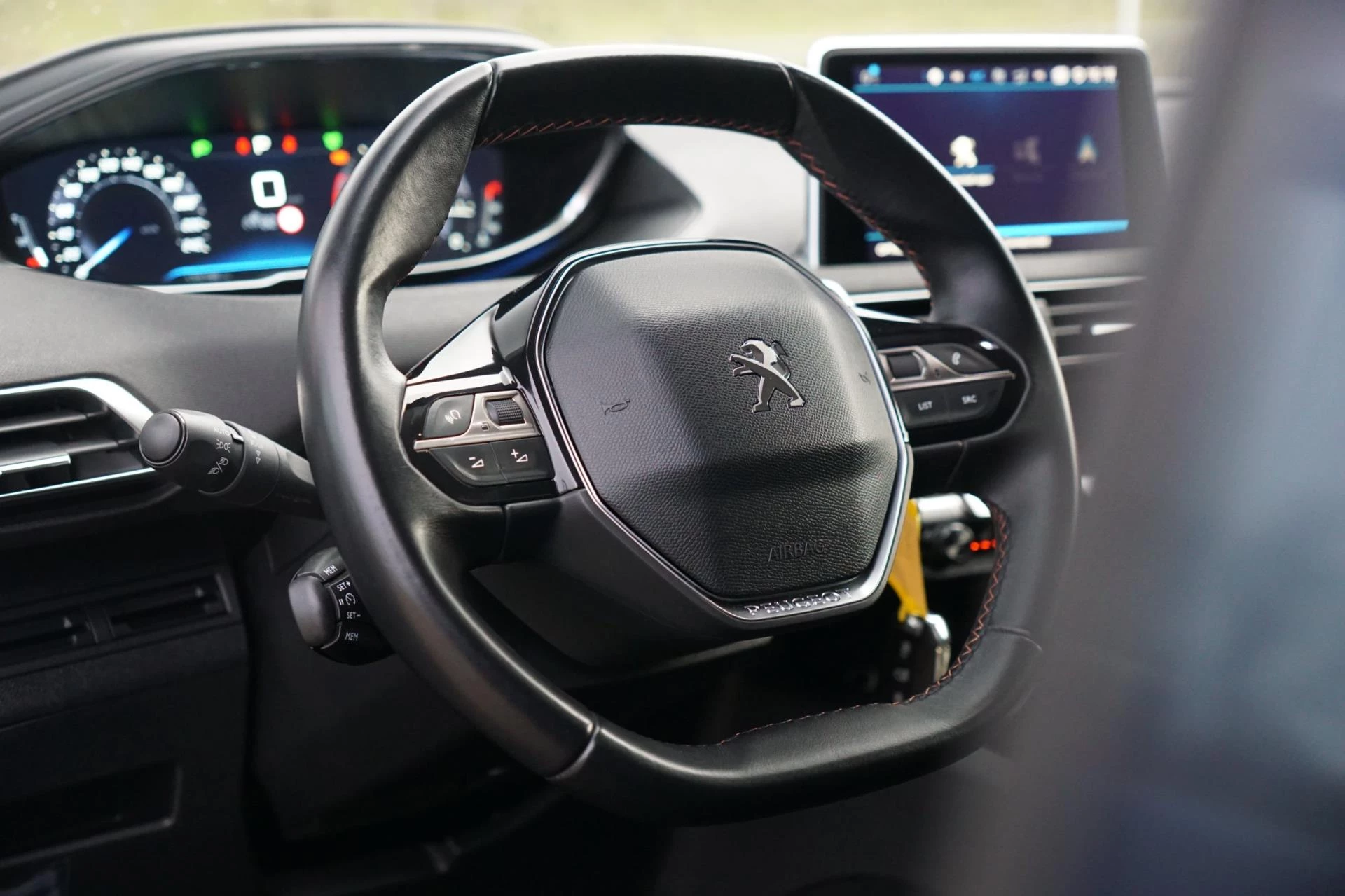 Hoofdafbeelding Peugeot 5008