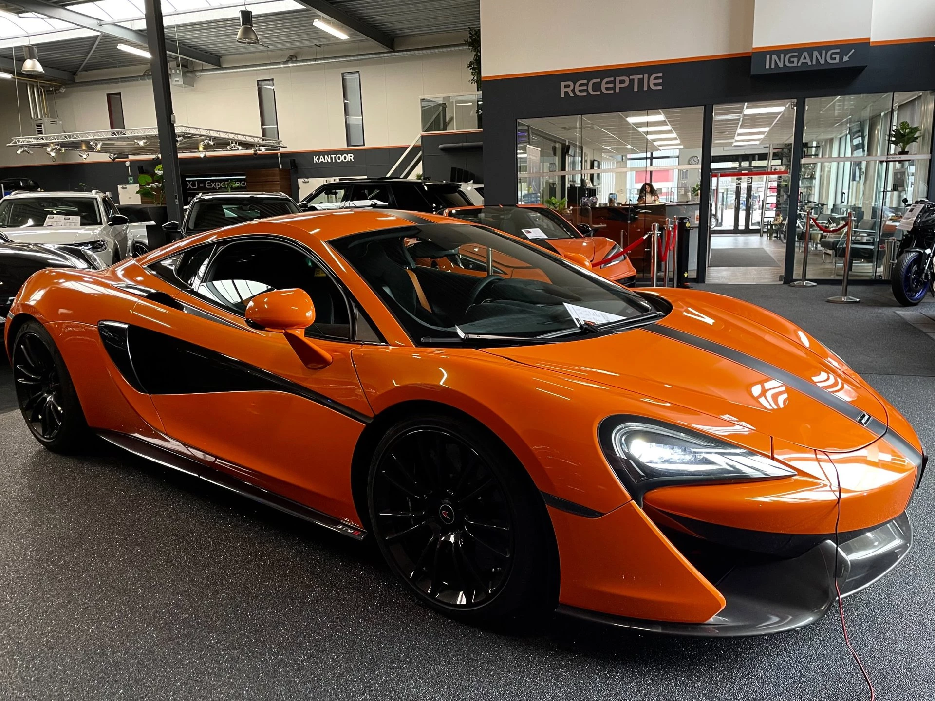 Hoofdafbeelding McLaren 570S