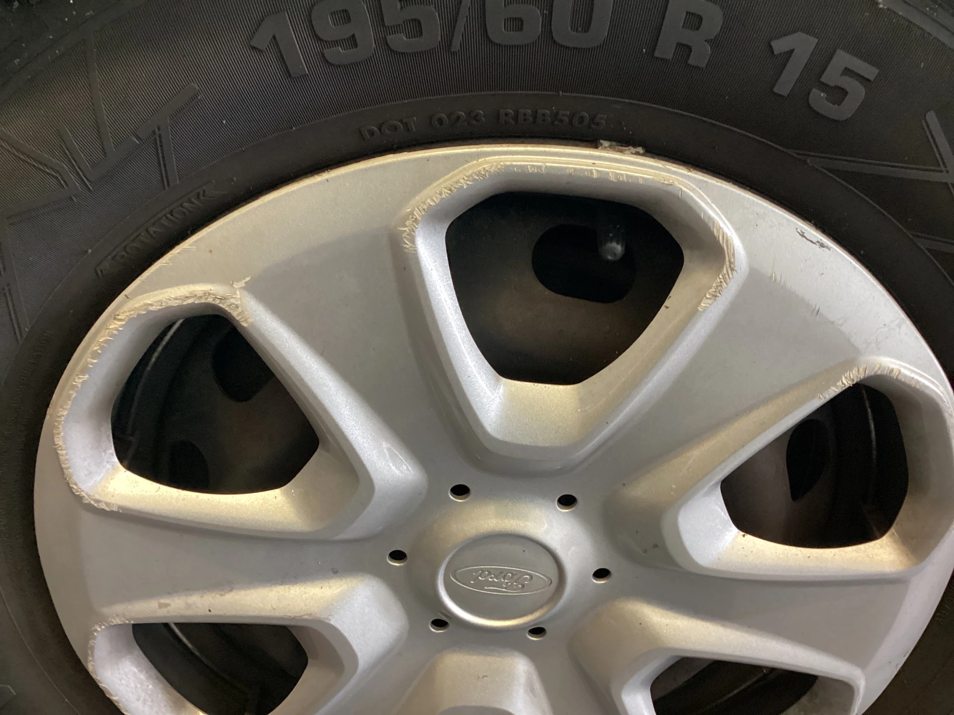 Hoofdafbeelding Ford Transit Courier