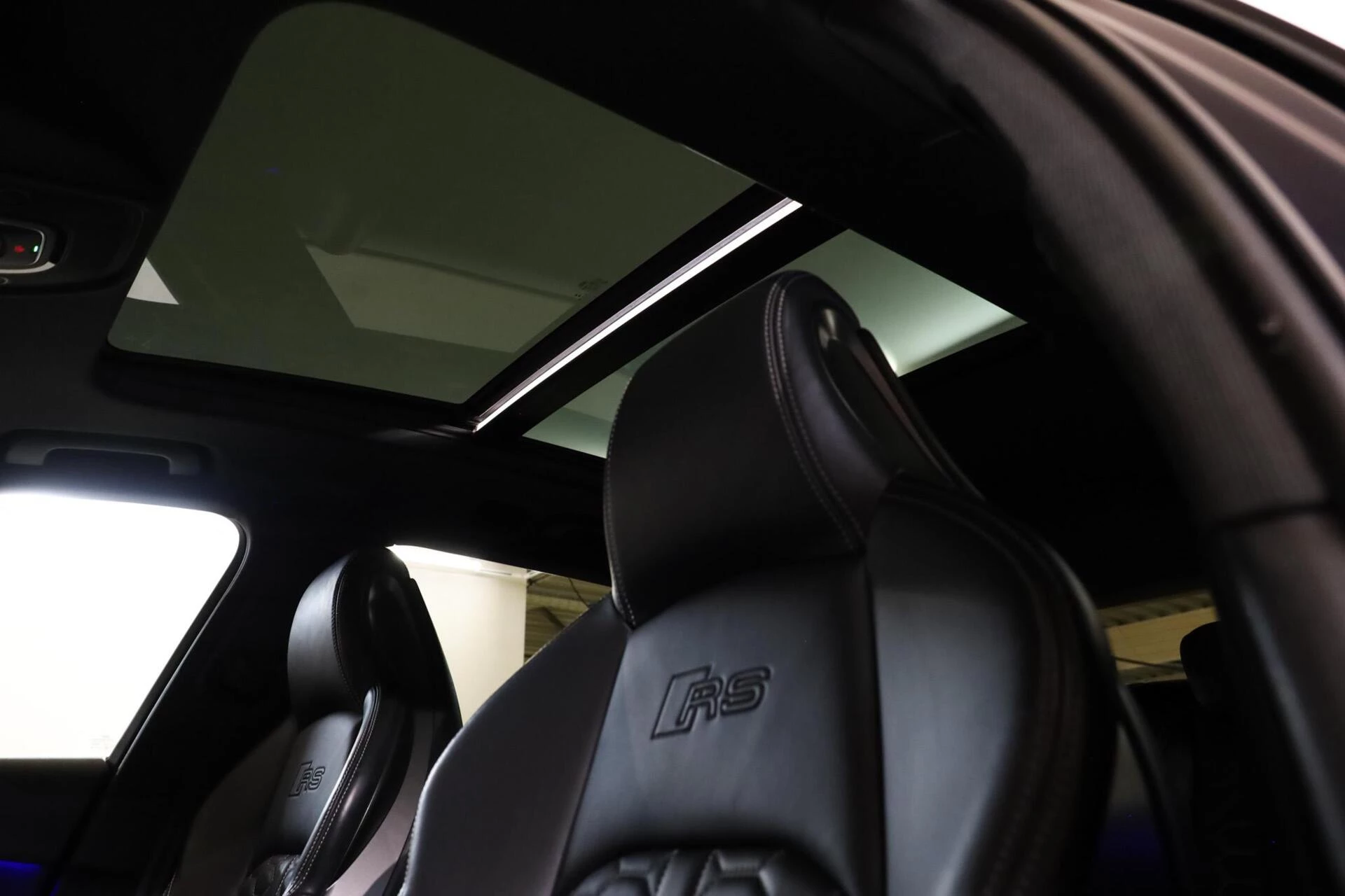 Hoofdafbeelding Audi RS4