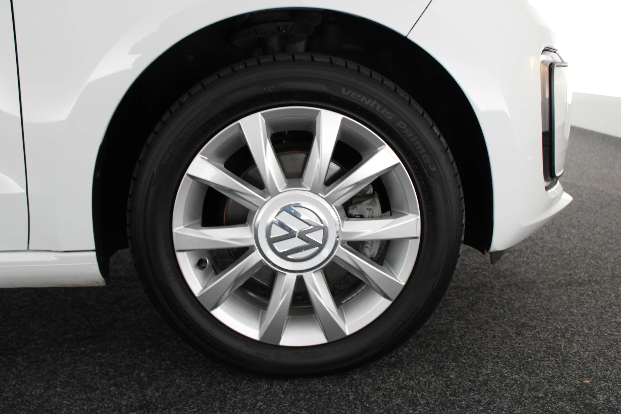 Hoofdafbeelding Volkswagen e-up!