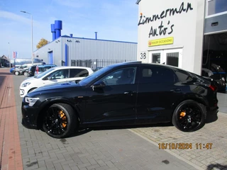 Hoofdafbeelding Audi e-tron Audi e-tron SportBack 50 Quattro S-line Pano/ 22 Inch/ Luchtver.
