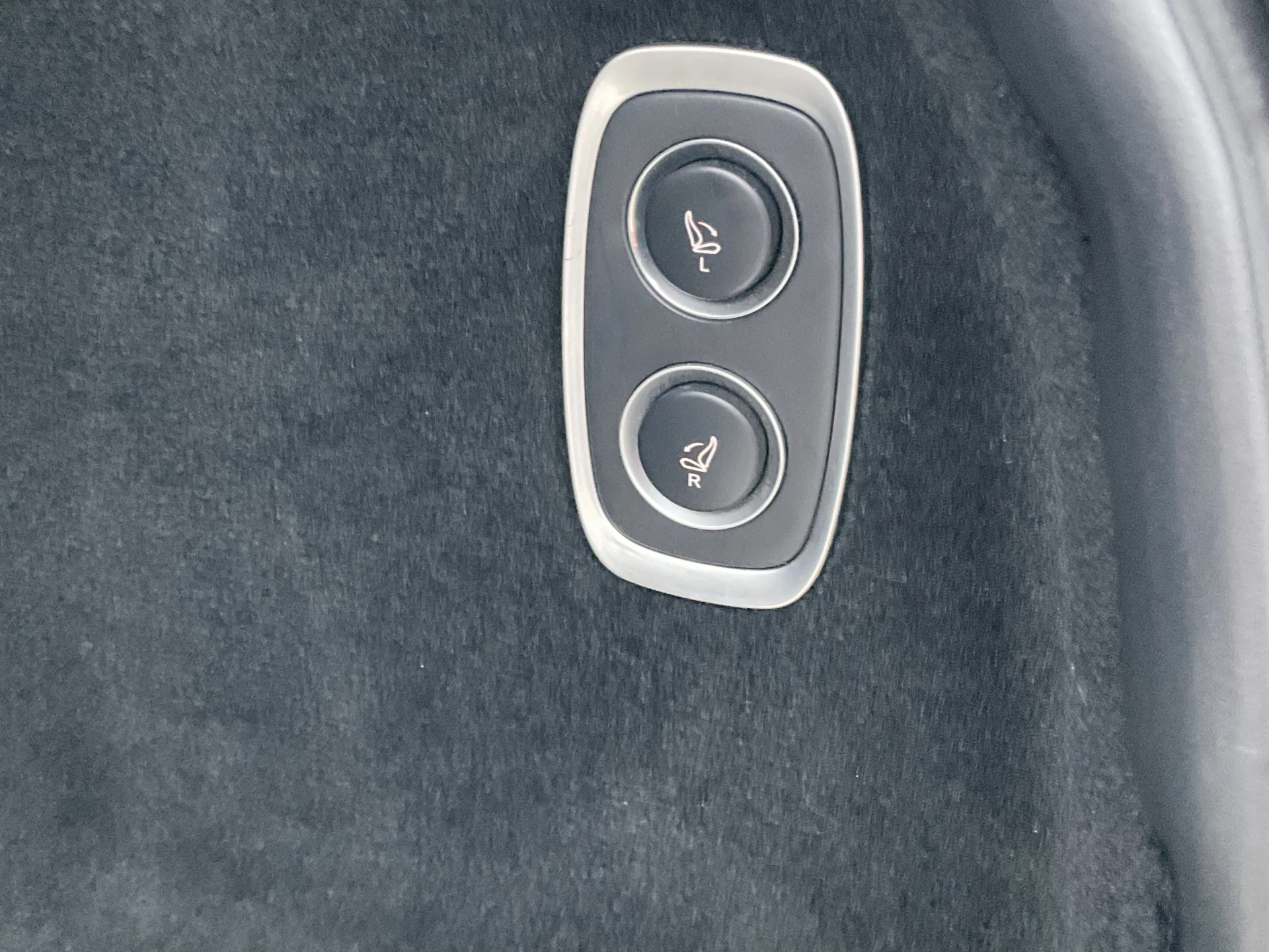 Hoofdafbeelding Aston Martin DBX