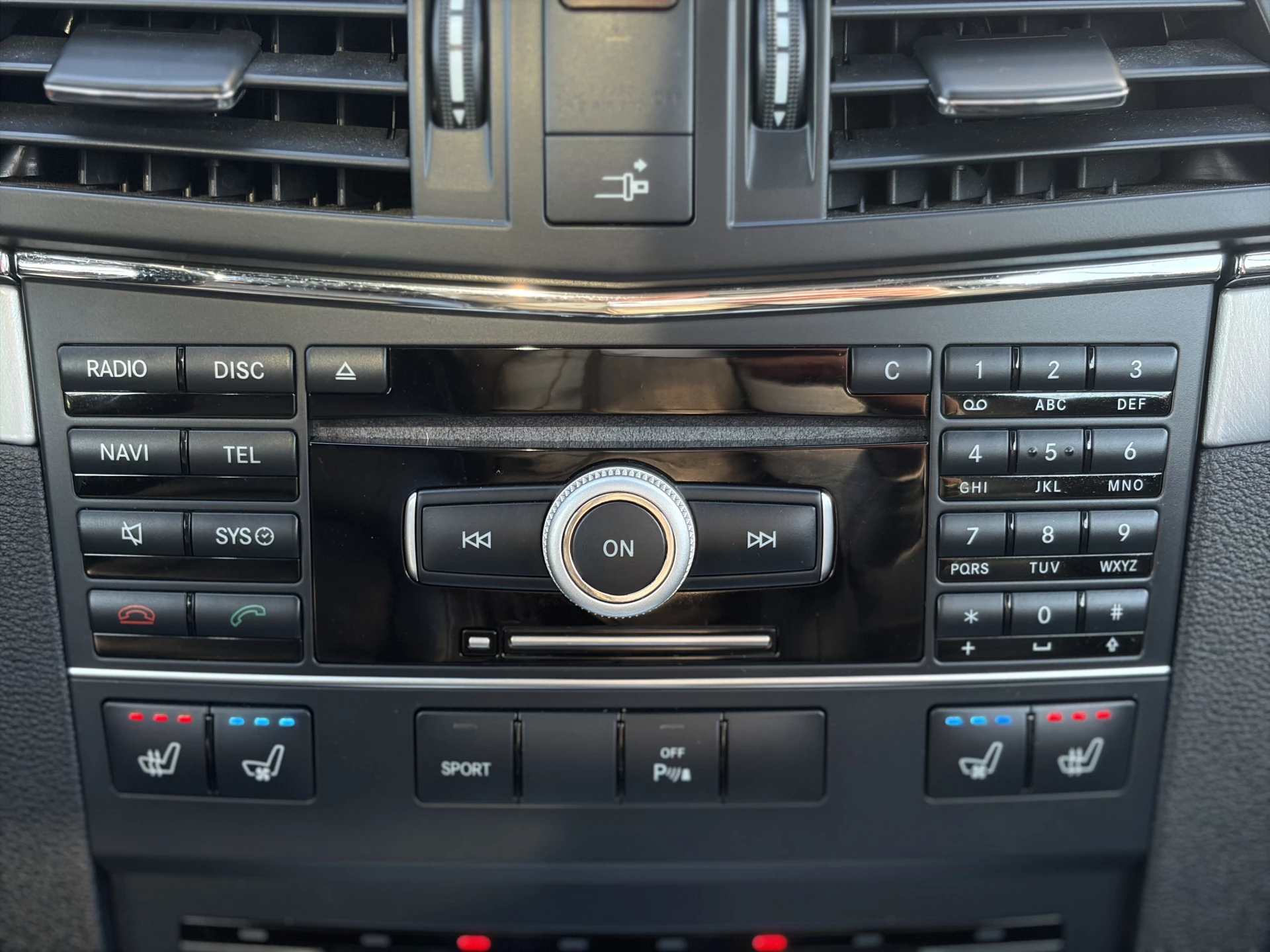 Hoofdafbeelding Mercedes-Benz E-Klasse