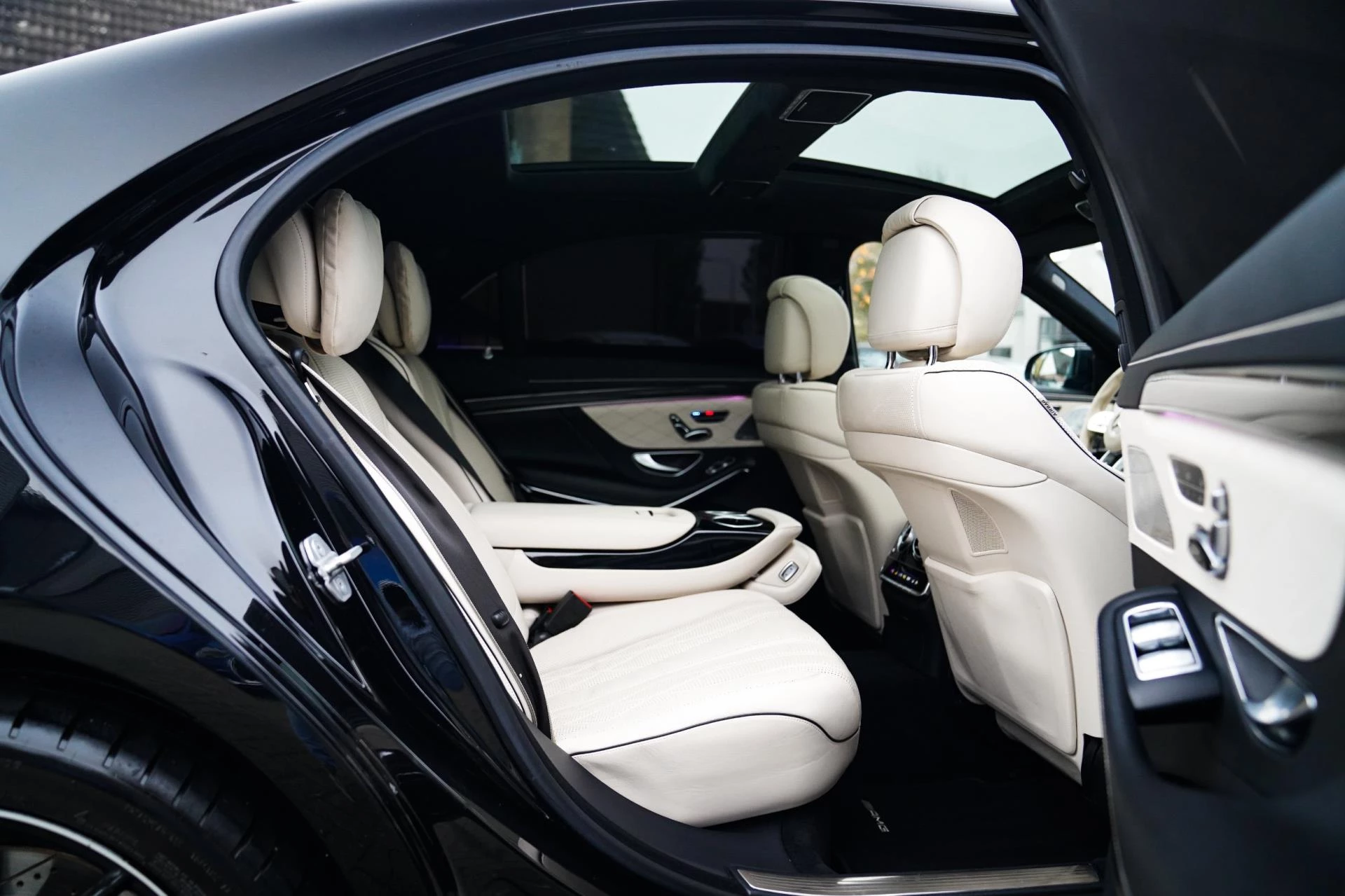 Hoofdafbeelding Mercedes-Benz S-Klasse