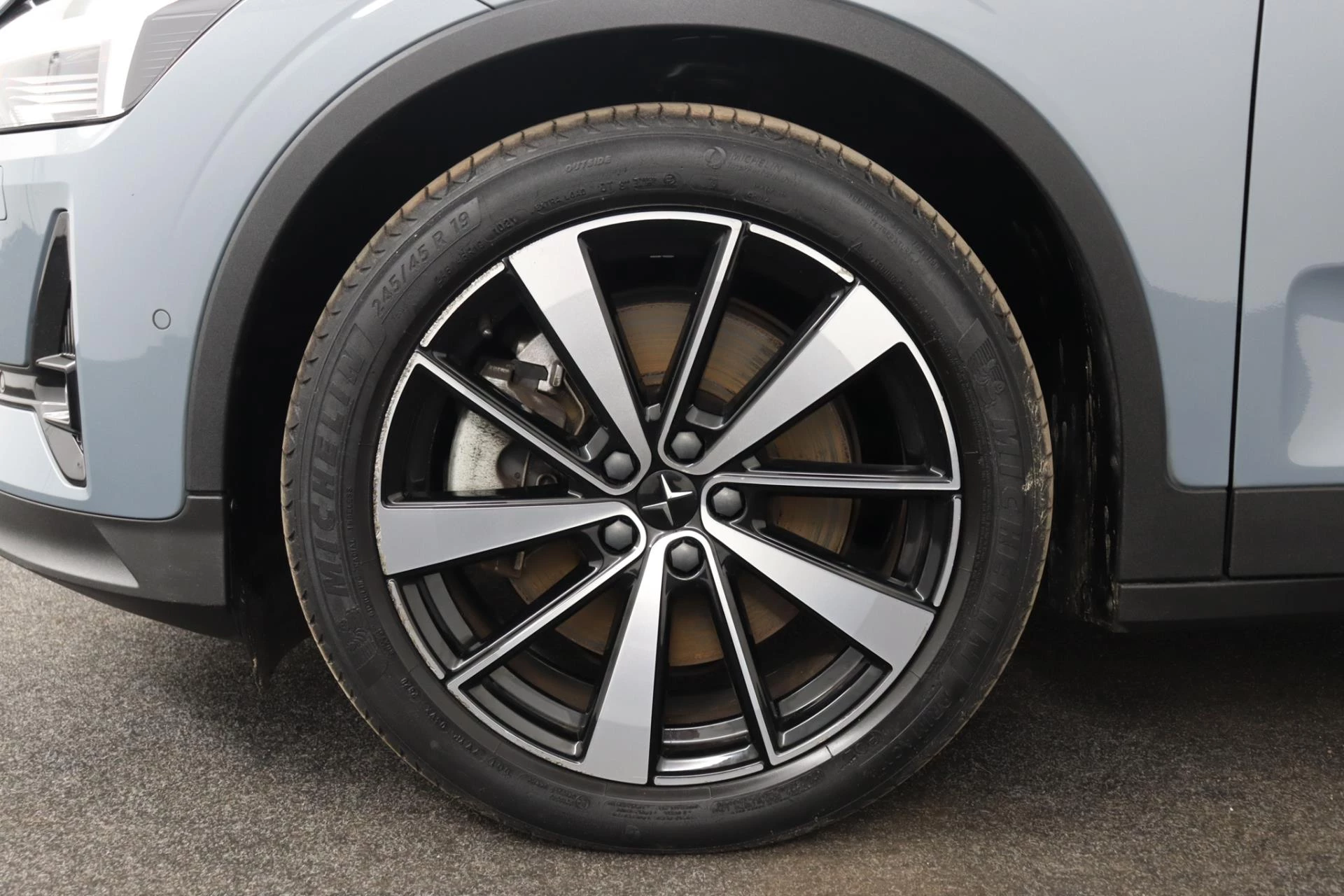 Hoofdafbeelding Polestar 2