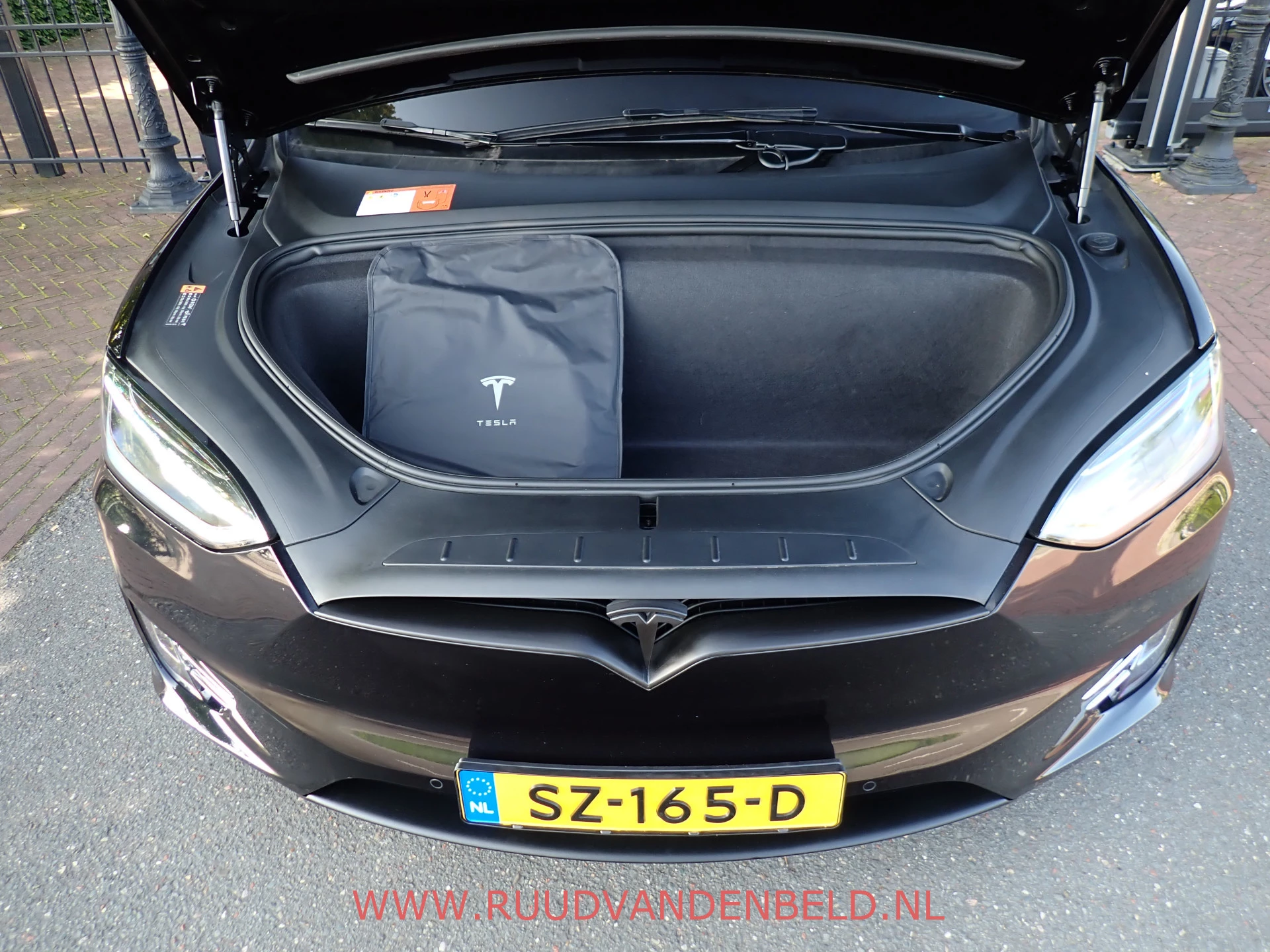 Hoofdafbeelding Tesla Model X