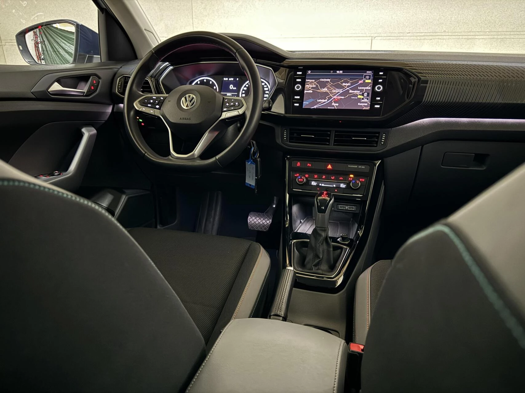 Hoofdafbeelding Volkswagen T-Cross