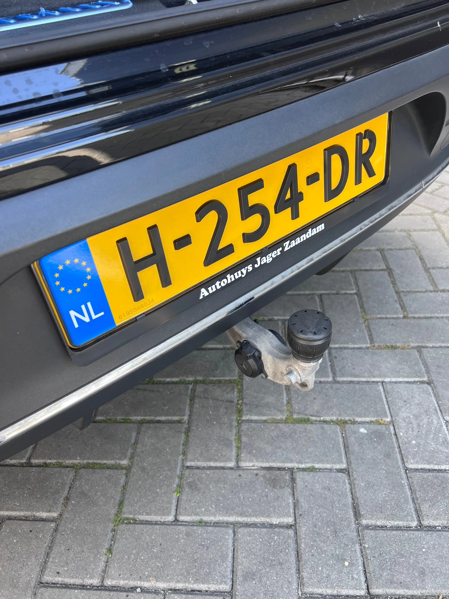 Hoofdafbeelding Mercedes-Benz EQC