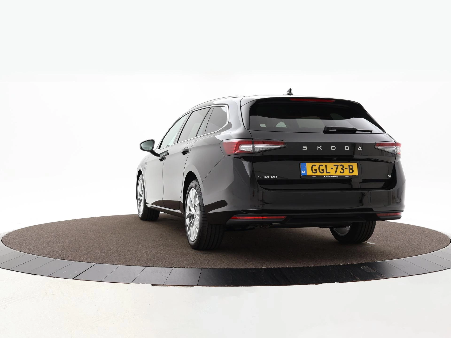 Hoofdafbeelding Škoda Superb