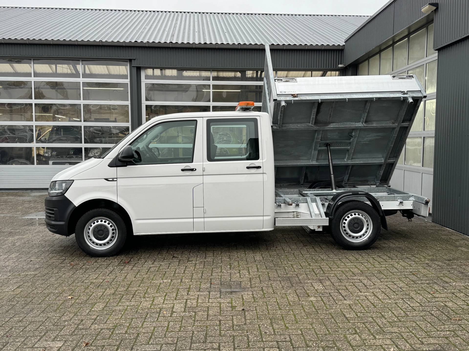 Hoofdafbeelding Volkswagen Transporter